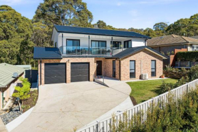 28 Yabbarra Drive Dalmeny, Dalmeny